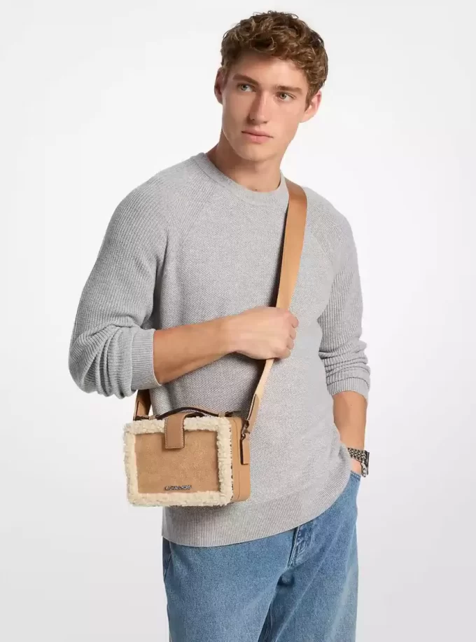 Τσάντα χιαστί Cooper Suede και Sherpa από σουέτ και ύφασμα Sherpa Τσάντα χιαστί Cooper Suede και Sherpa από σουέτ και ύφασμα Sherpa