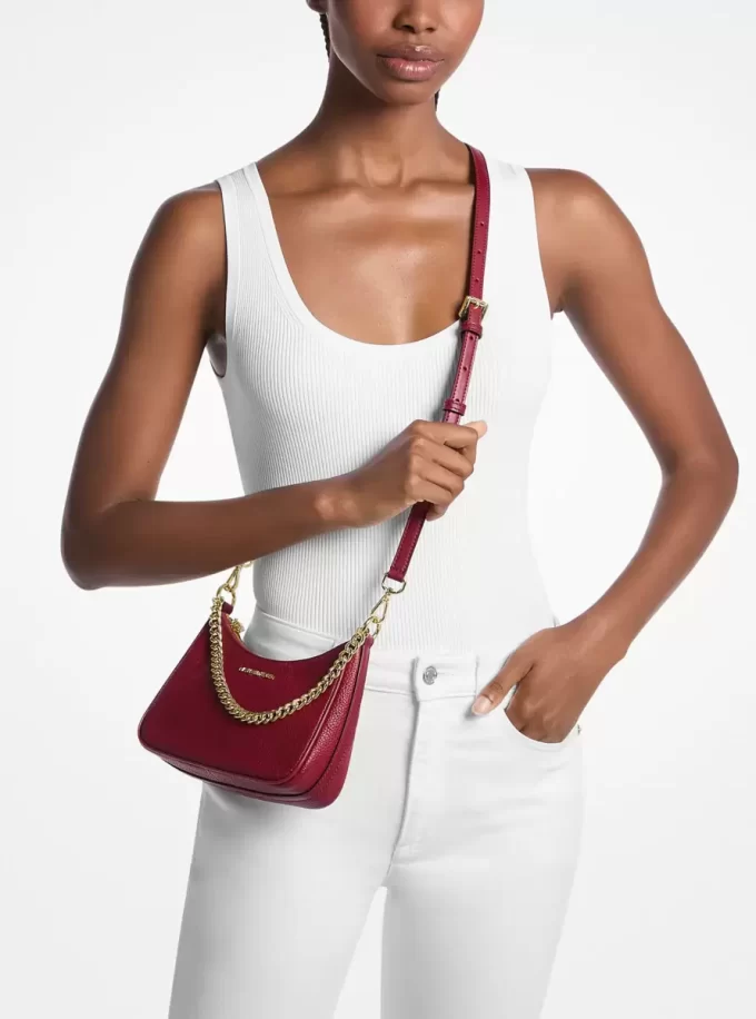Τσάντα Crossbody Jet Set Travel με Βότσαλα από Δέρμα και Μετατρέψιμη Τσάντα Crossbody Jet Set Travel με Βότσαλα από Δέρμα και Μετατρέψιμη
