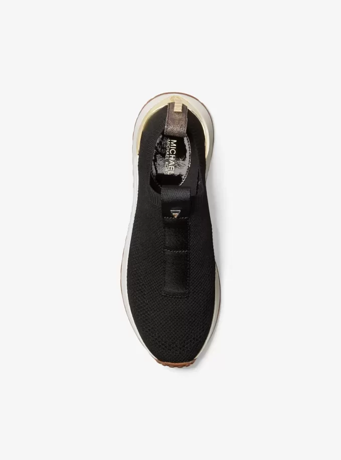 Αθλητικό slip-on με κουμπιά και mesh στο στήθος
