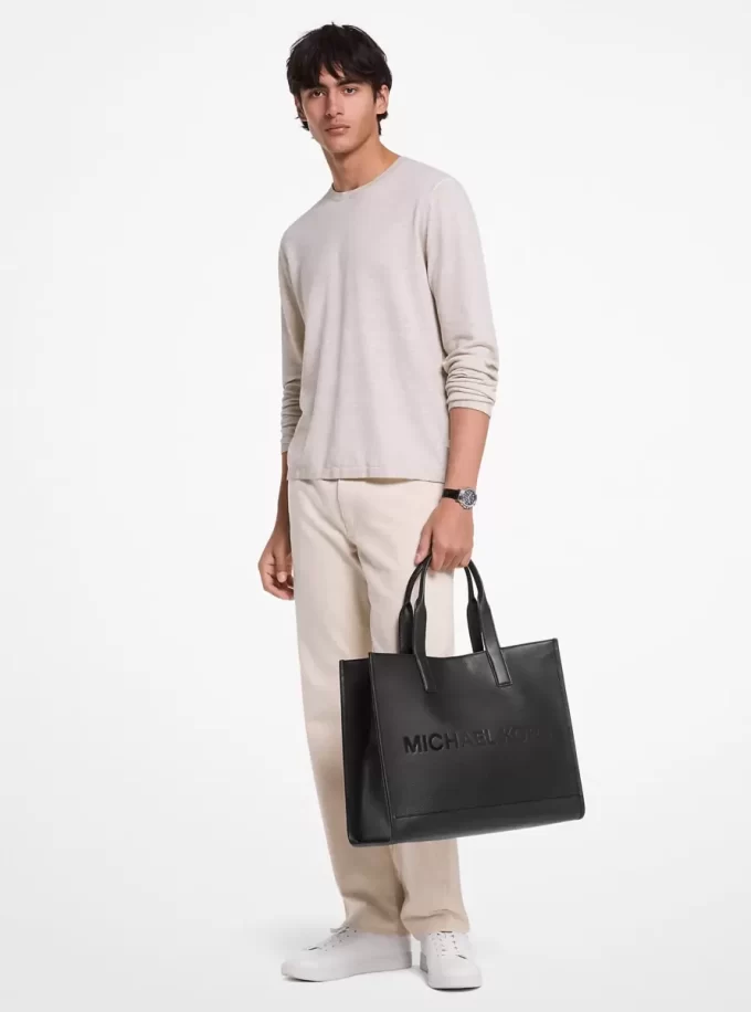 Τσάντα Tote από δέρμα με ανάγλυφο λογότυπο Cooper και βότσαλα Τσάντα Tote από δέρμα με ανάγλυφο λογότυπο Cooper και βότσαλα